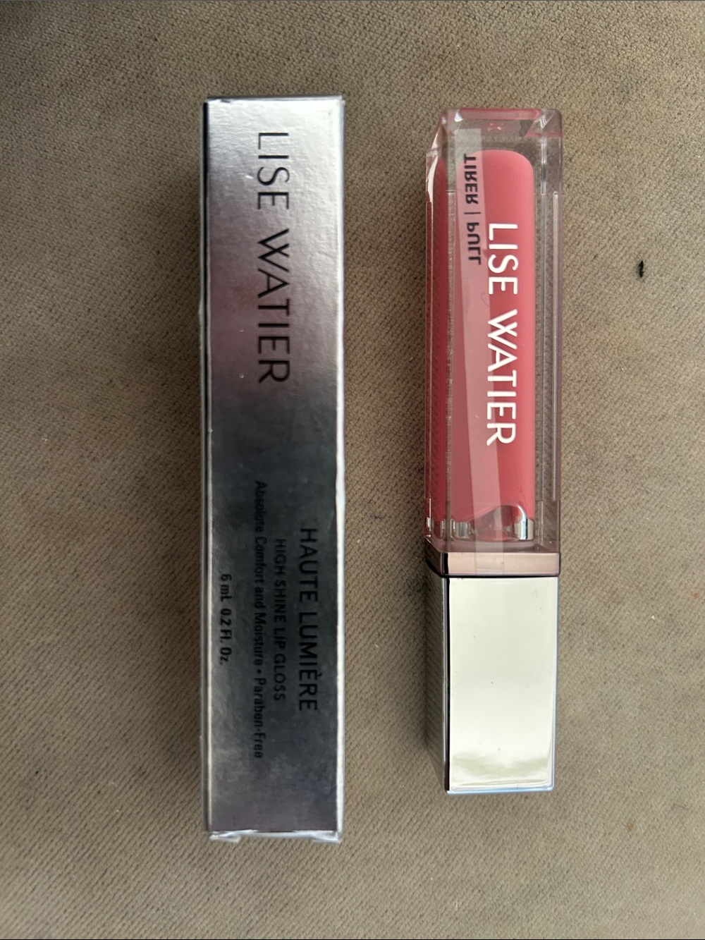 Brand New Lise Watier: Haute Lumière Lip Gloss — Pink-Sparkling Rose